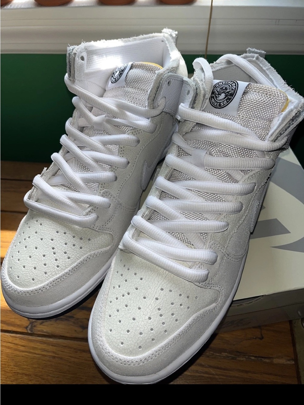 Nike SB Dunk High QS x Antihero White/Black Men’s Skate Shoes US 9